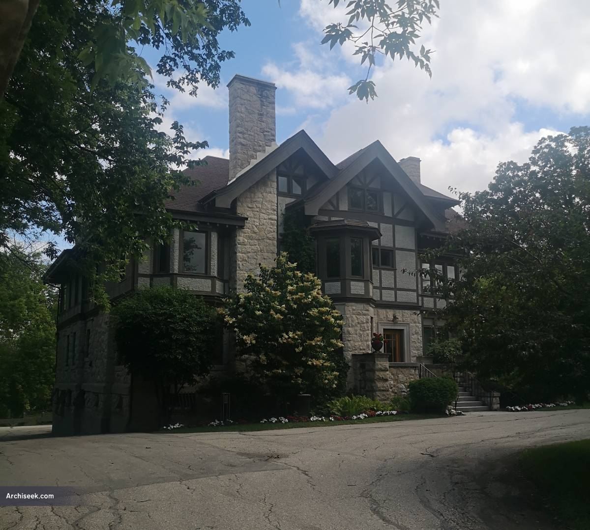 1910 No. 393 Wellington Crescent, Winnipeg, Manitoba Archiseek