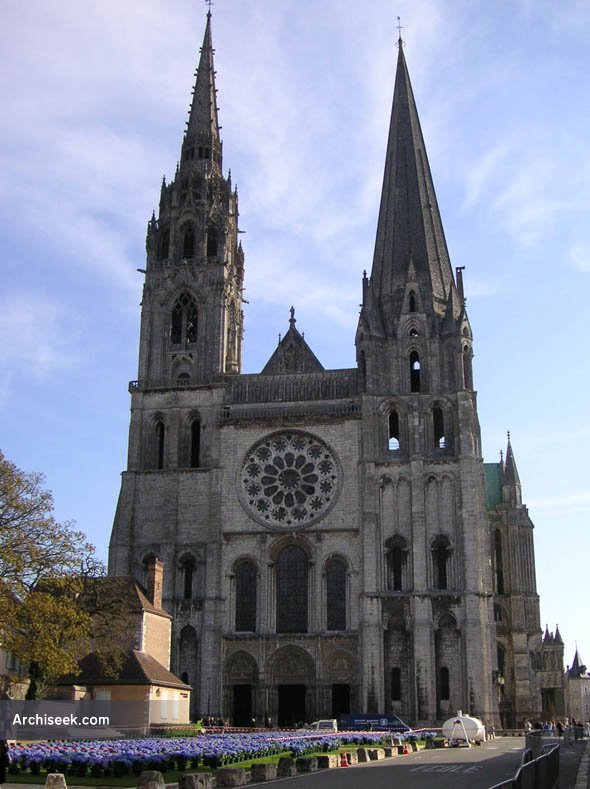chartres-cathedral7_lge
