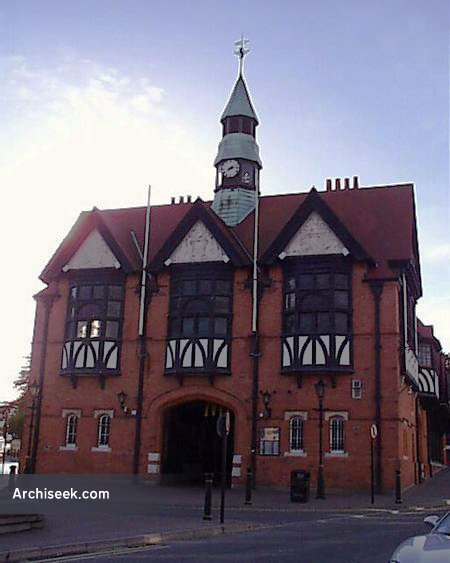 former_townhall_lge
