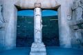 sagrada_familia_northfront_doorway_lge