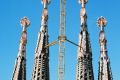 sagrada_familia_spires_1_lge