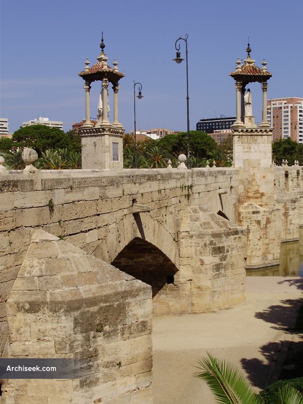 1598 Puente del Mar, Valencia, Spain Archiseek Irish Architecture